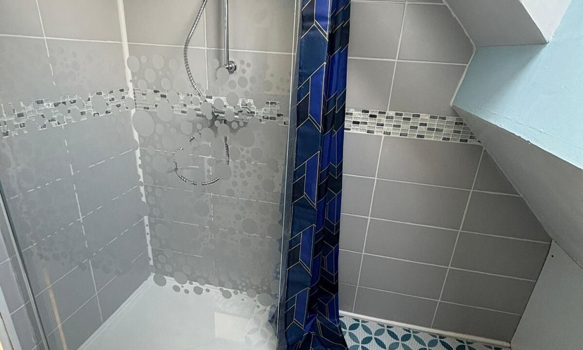 Photo of Bathroom in Sotteville-les-Rouen