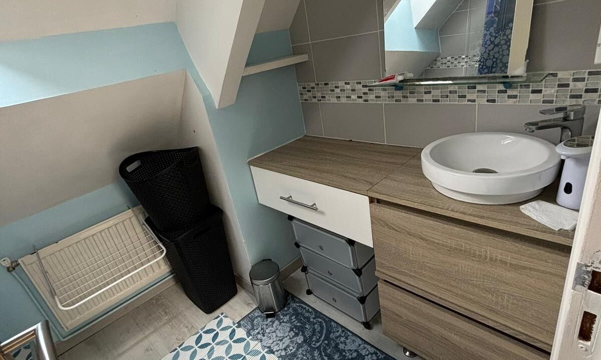 Photo of Bathroom in Sotteville-les-Rouen