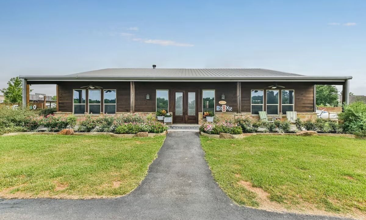 Photo of Outdoor in Cypress