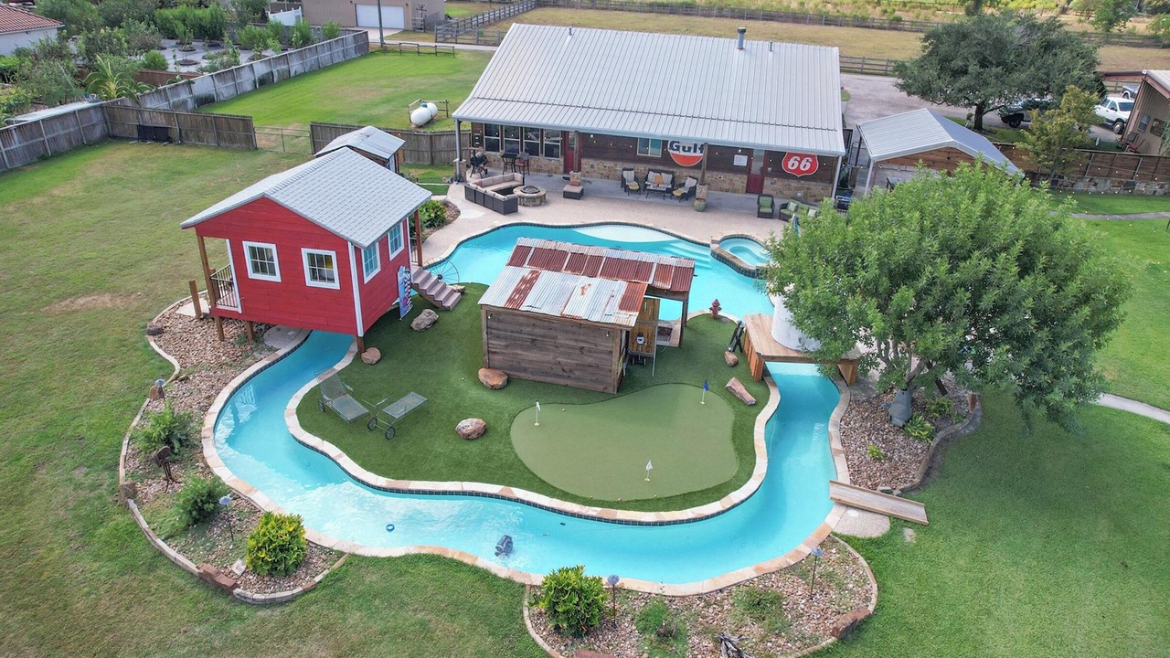 Photo of Outdoor in Cypress