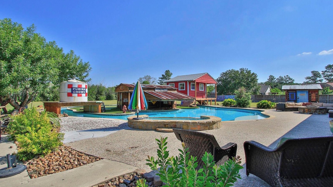 Photo of Outdoor in Cypress