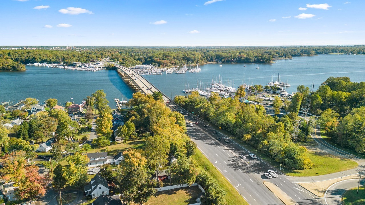 Photo of Others in Edgewater