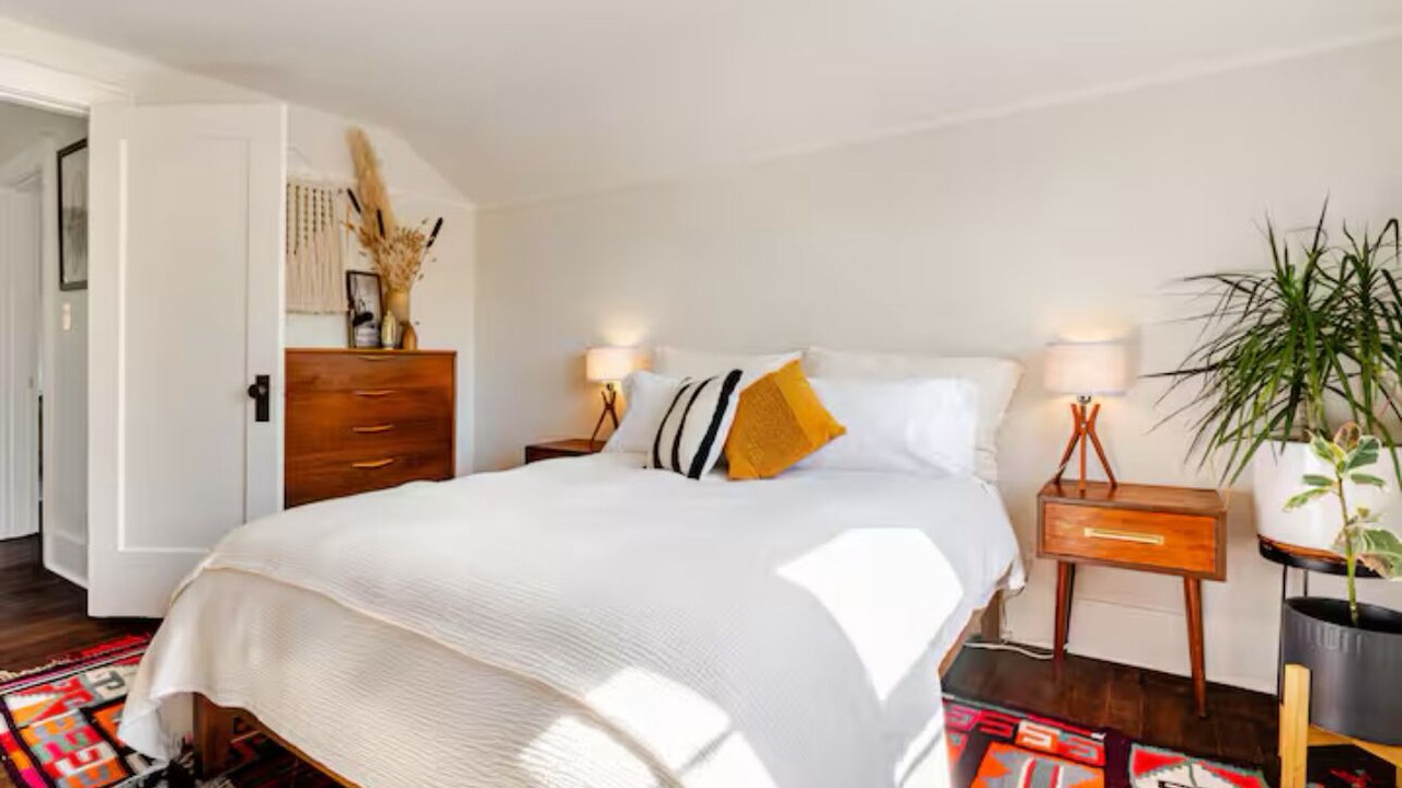 Photo of Bedroom in Overlook