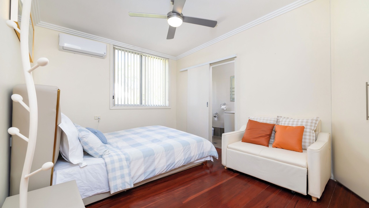 Photo of Bedroom in Oatley