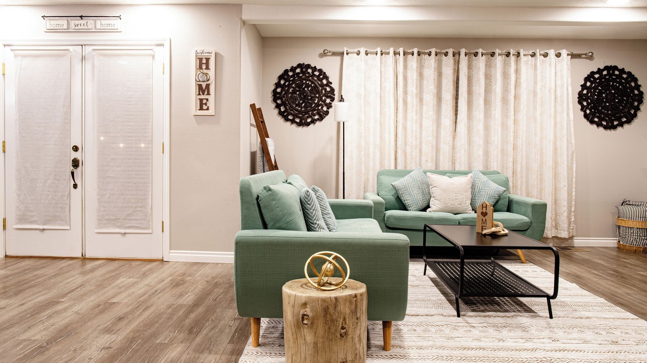 Photo of Livingroom in Hillsboro