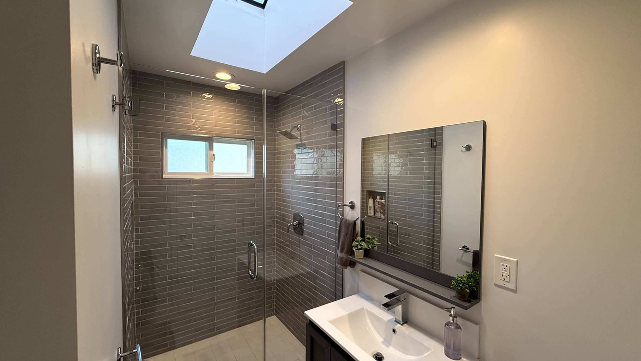 Photo of Bathroom in Burbank