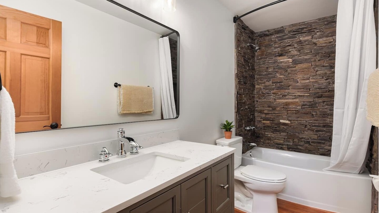 Photo of Bathroom in Bakerton