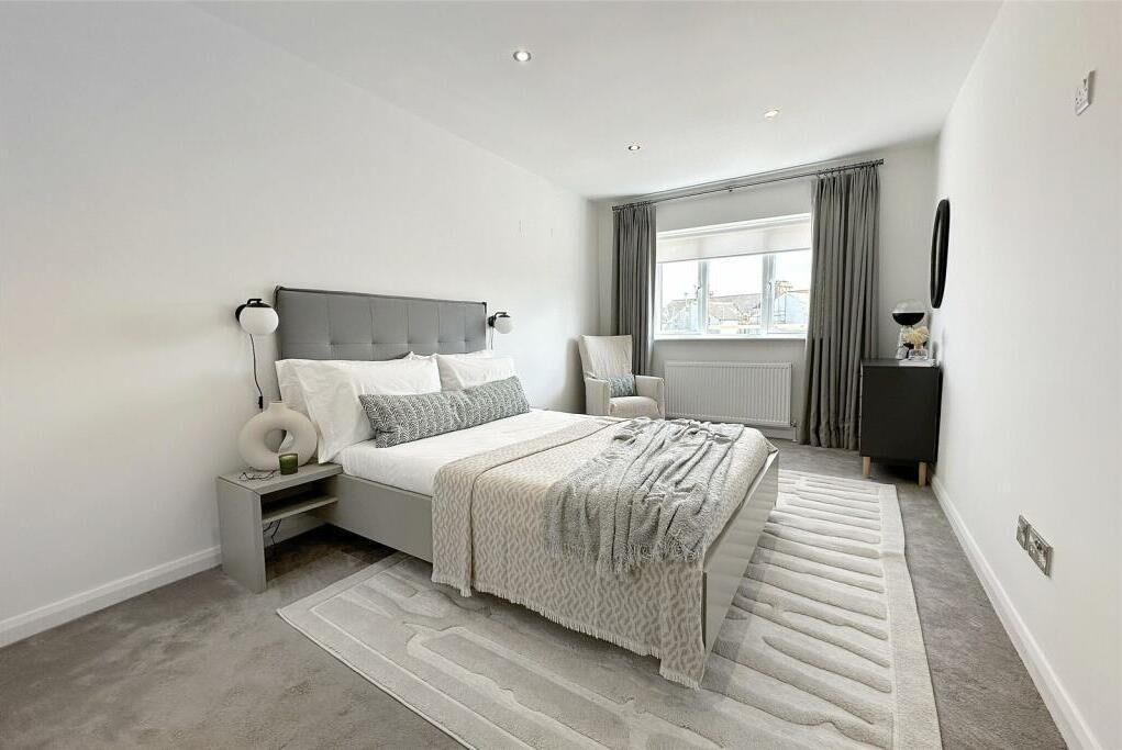 Photo of Bedroom in Littlehampton