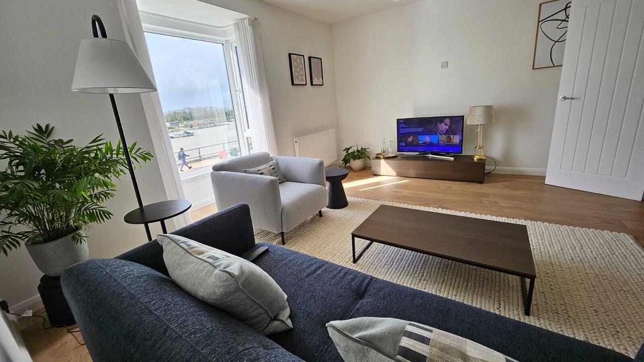 Photo of Livingroom in Littlehampton