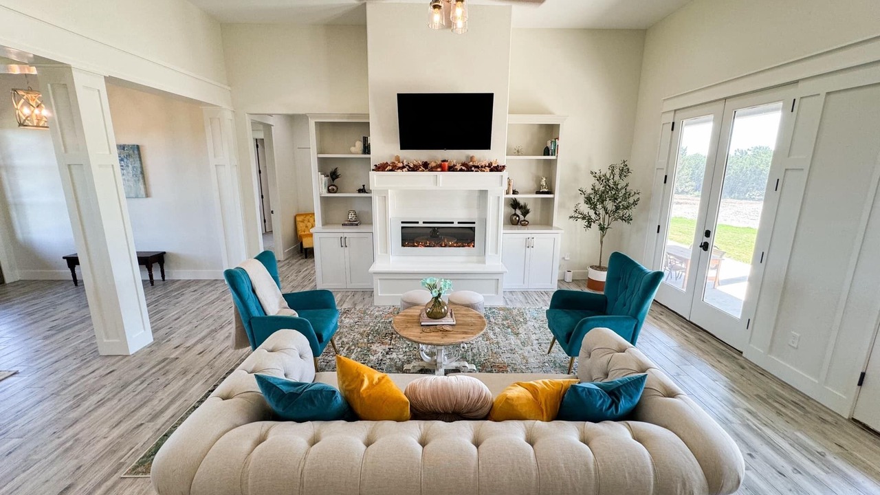 Photo of Livingroom in Dennis