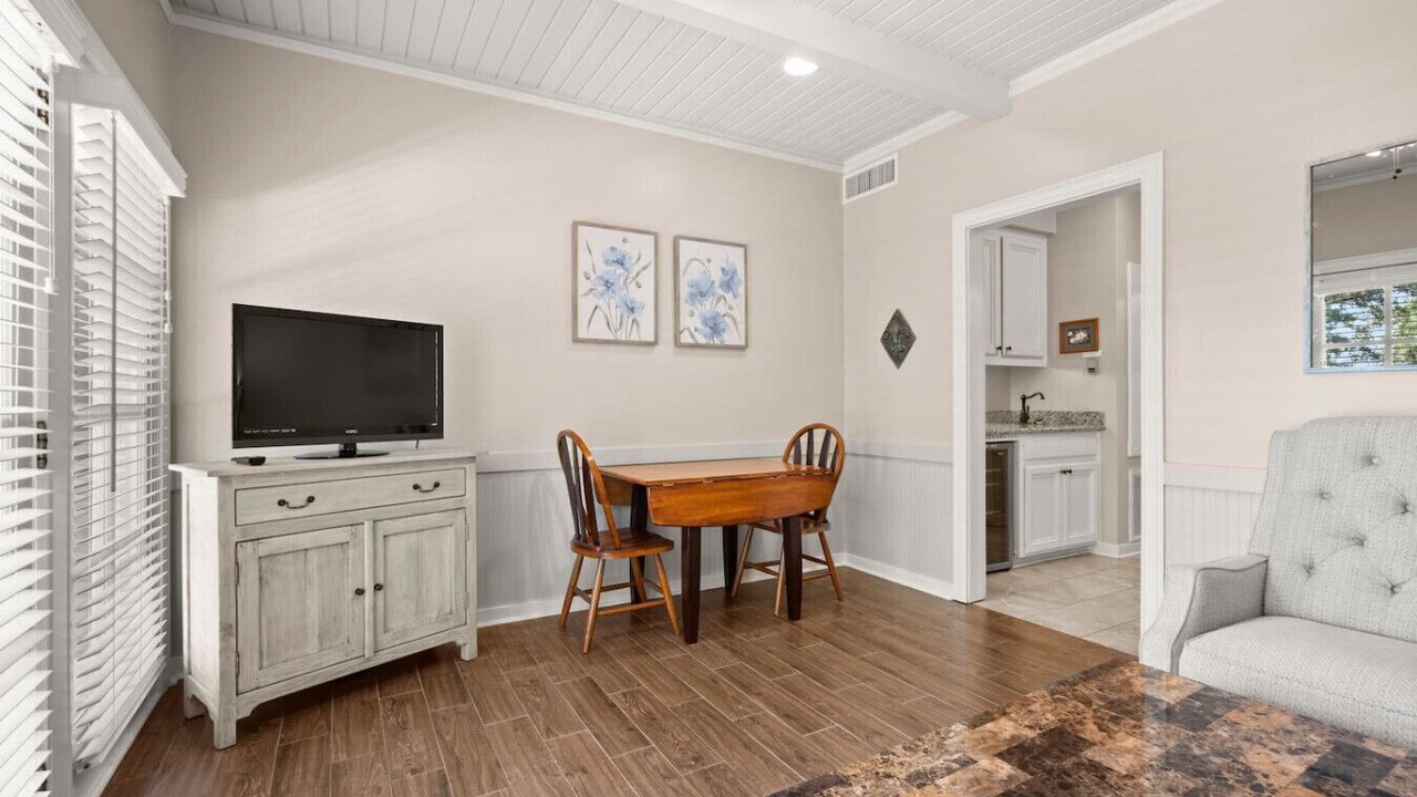 Photo of Livingroom in Wakefield