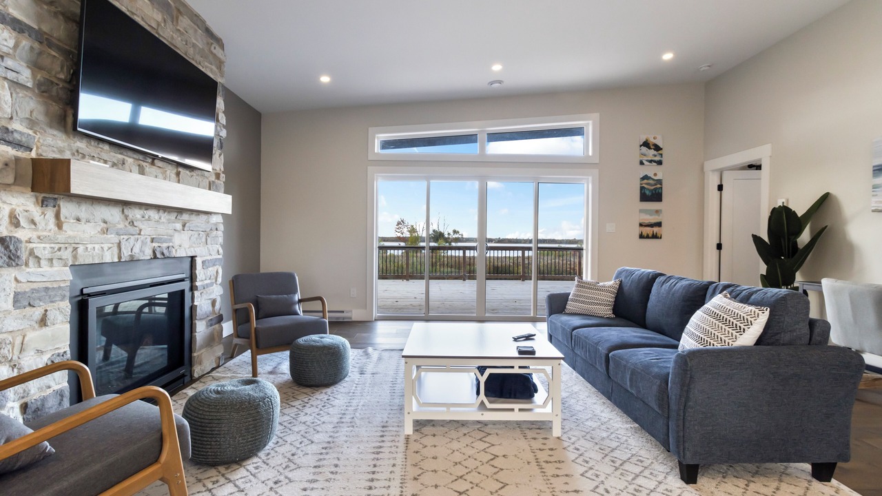 Photo of Livingroom in Shemogue