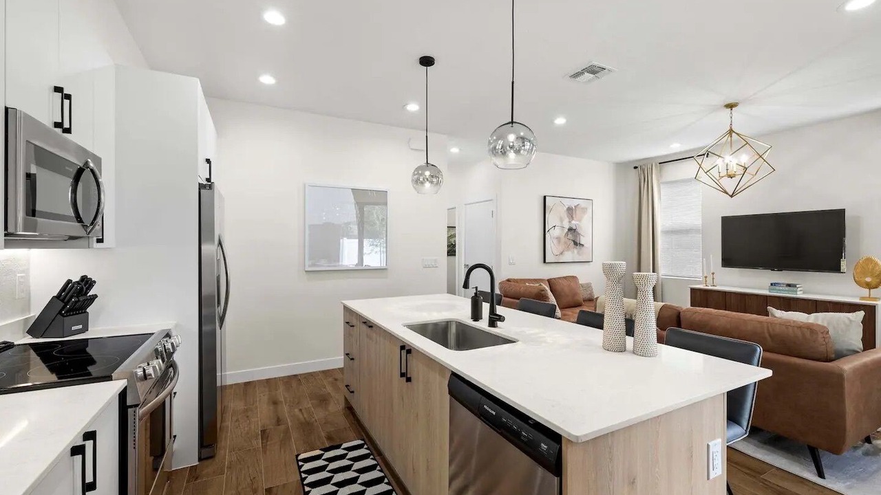 Photo of Kitchen in Pinecrest West Park