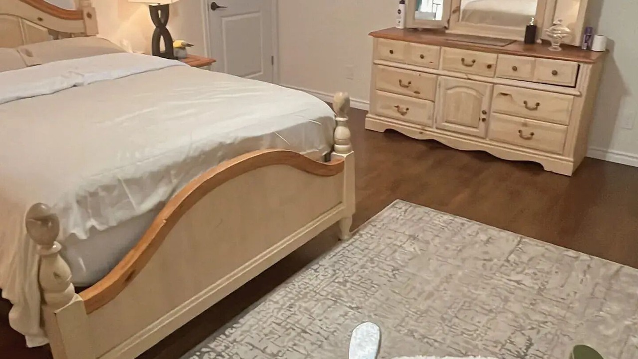 Photo of Bedroom in Milton
