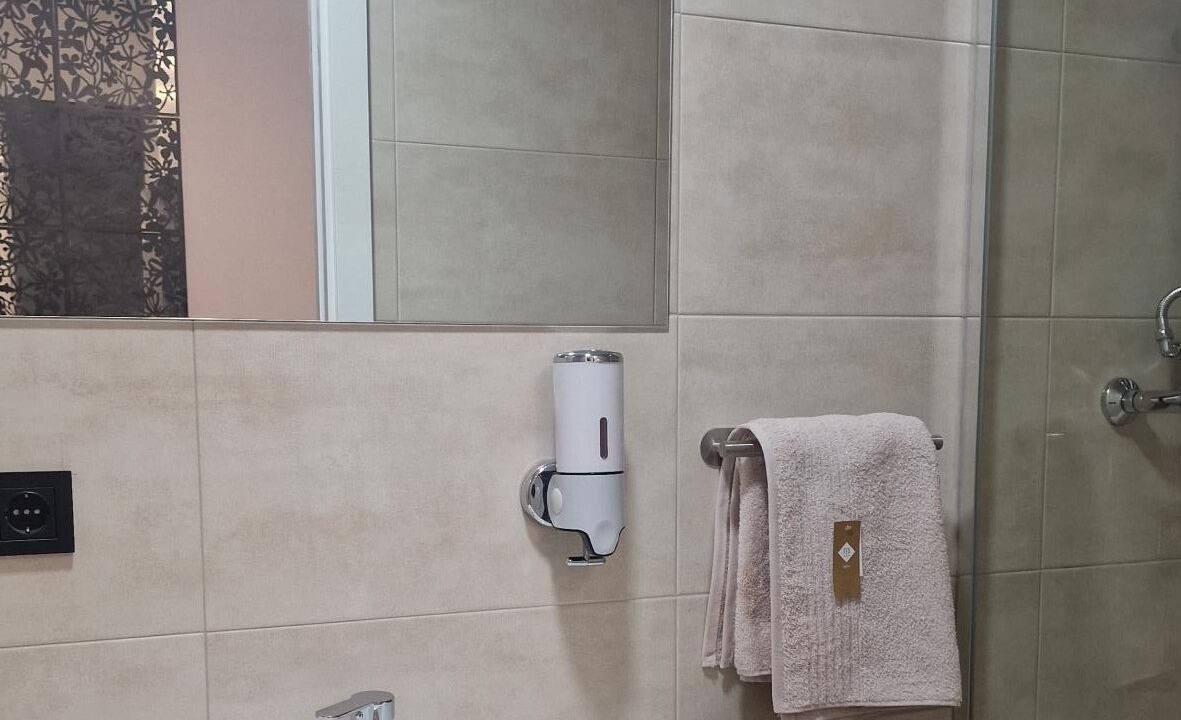 Photo of Bathroom in Cercadilla-Medina Azahara
