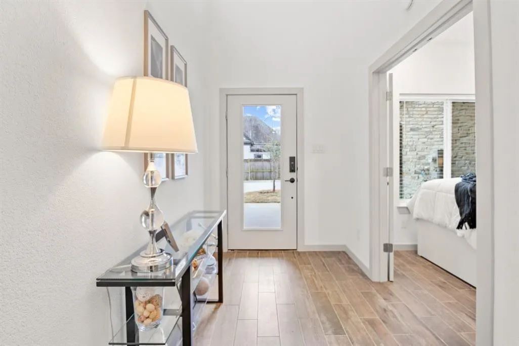 Photo of Bedroom in Central Arlington