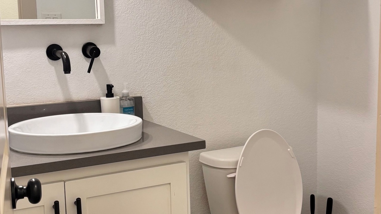 Photo of Bathroom in Central Arlington