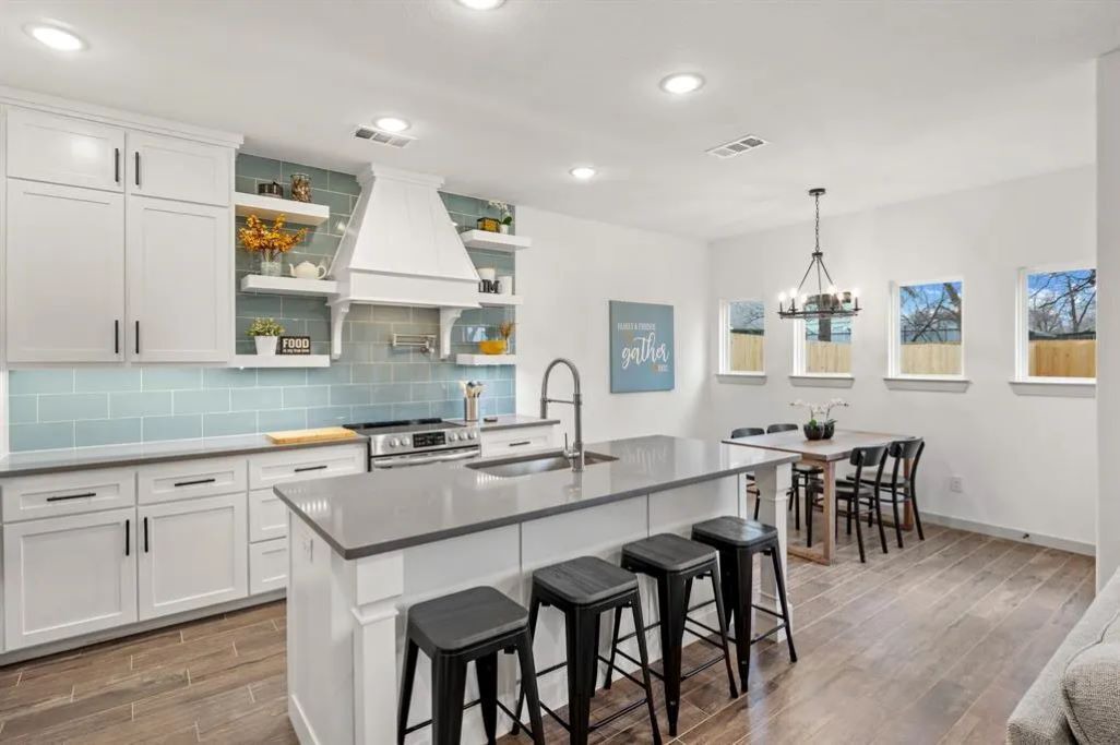 Photo of Kitchen in Central Arlington