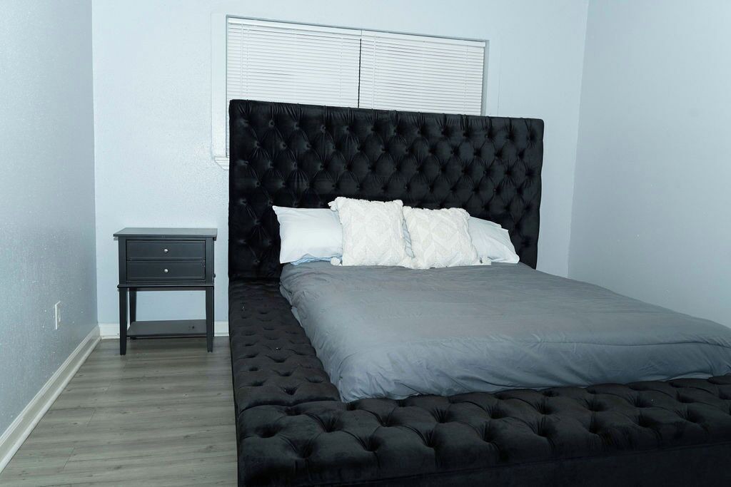 Photo of Bedroom in North Shore