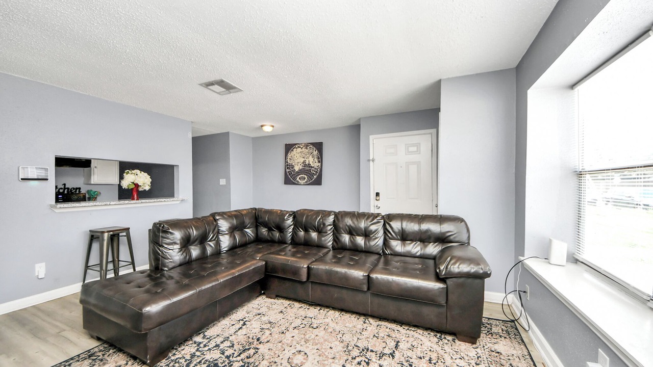 Photo of Livingroom in North Shore