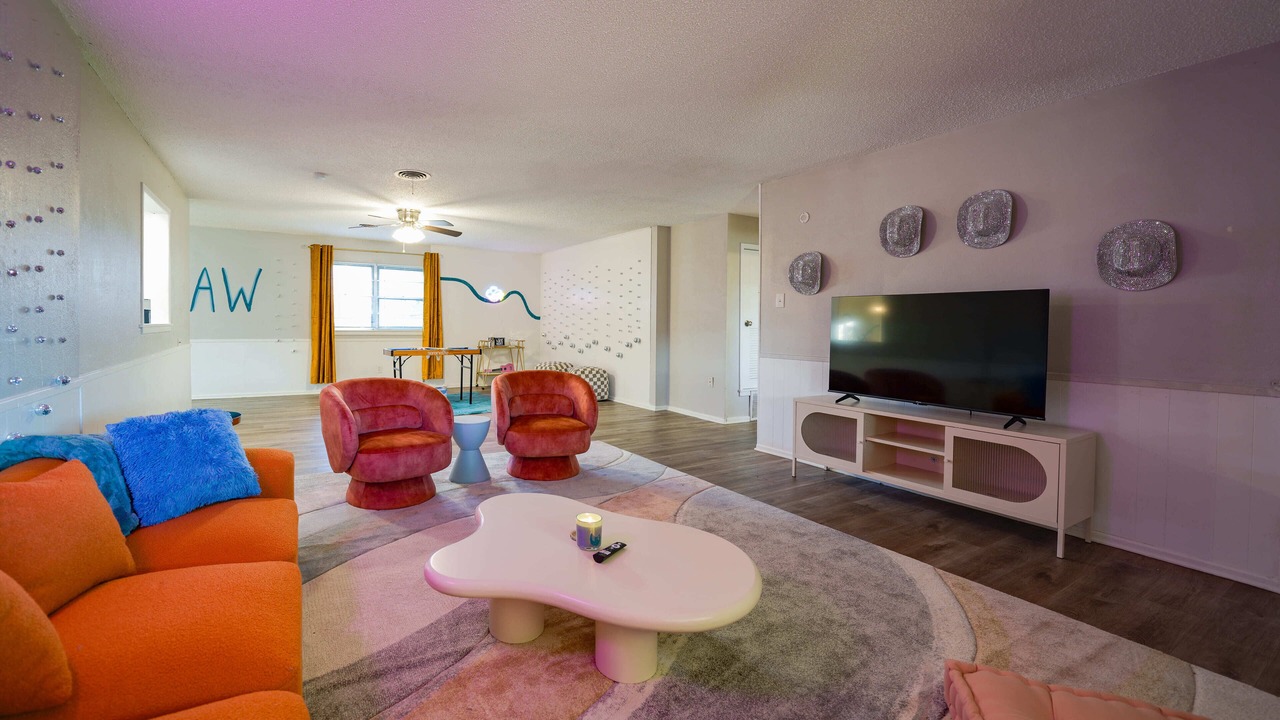Photo of Livingroom in Bowie