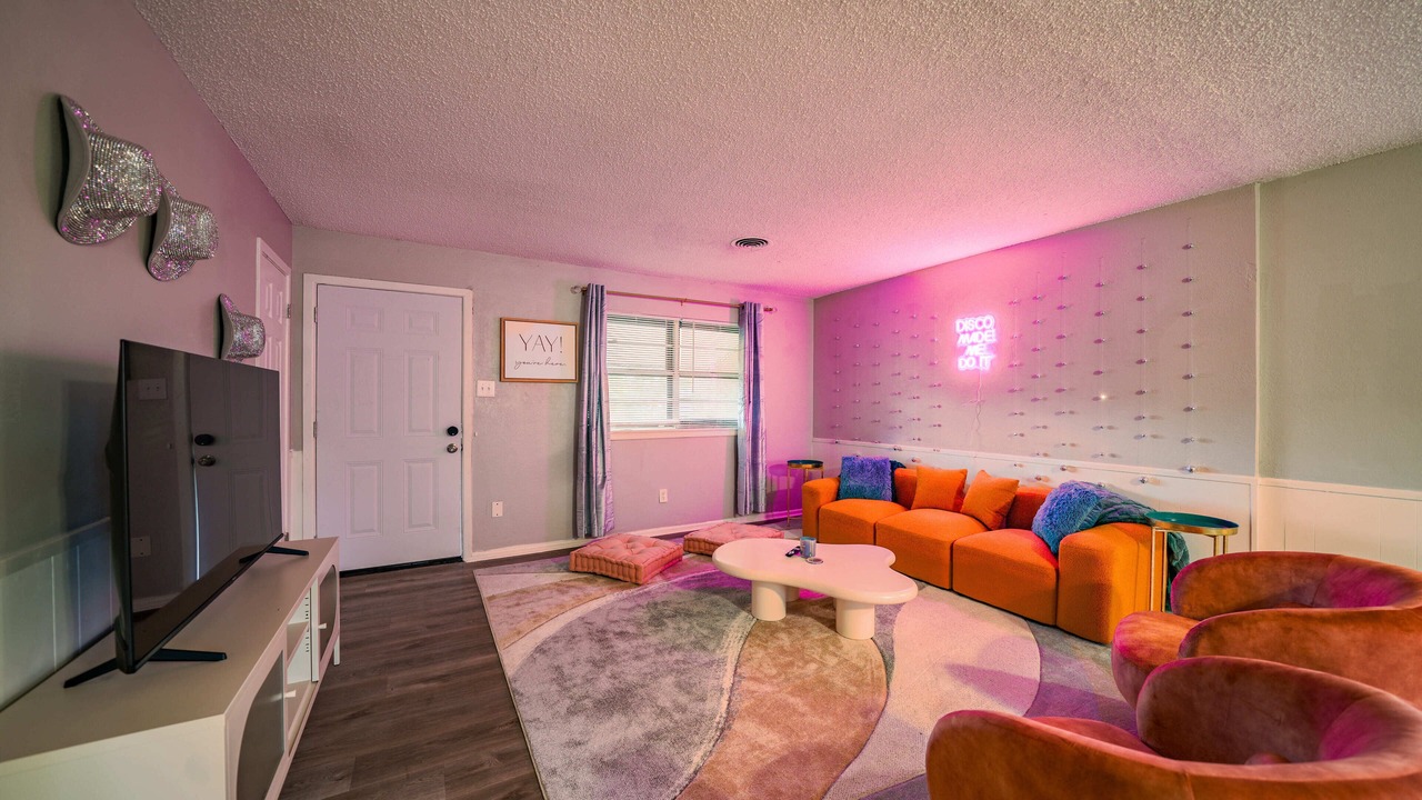 Photo of Livingroom in Bowie