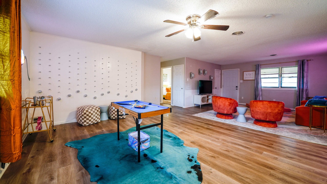 Photo of Livingroom in Bowie
