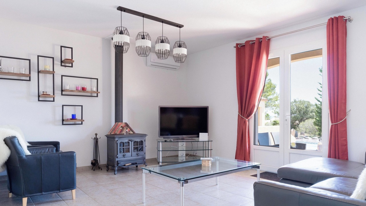 Photo of Livingroom in Siran