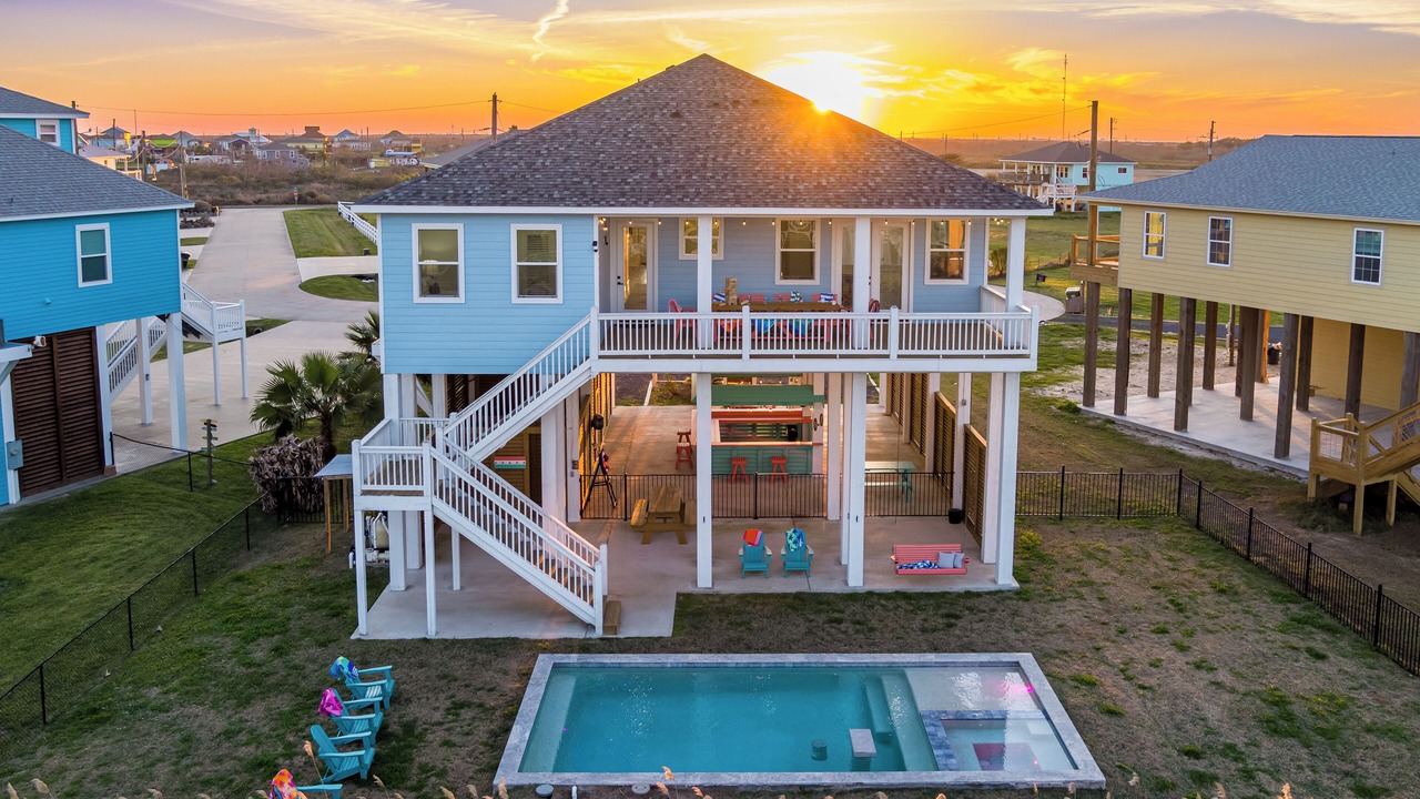 Photo of Outdoor in Crystal Beach