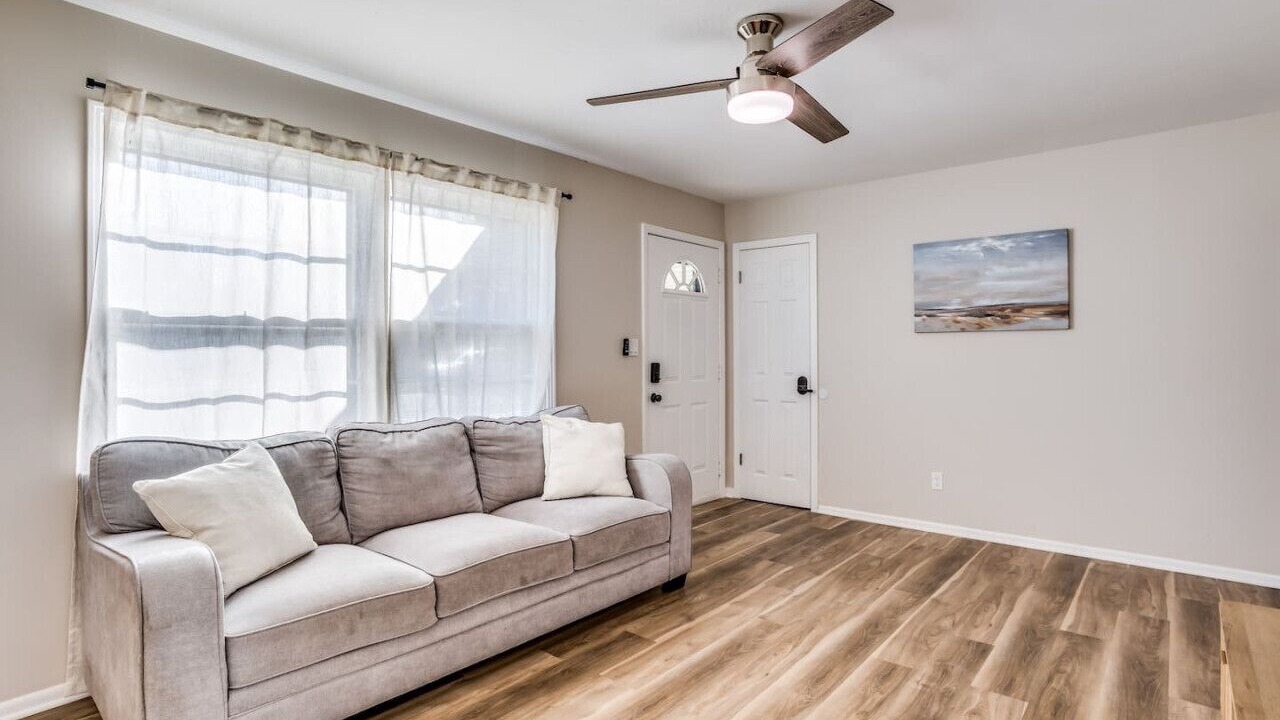 Photo of Livingroom in Derby