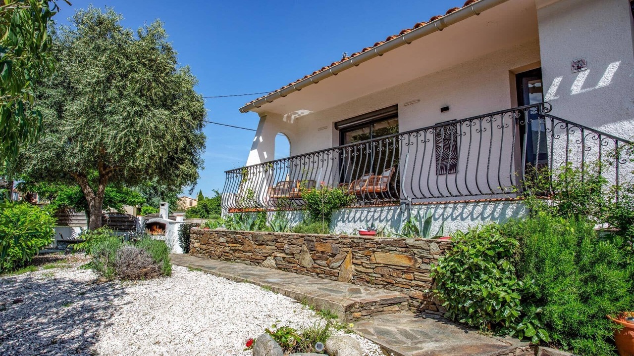 Photo of Others in Laroque-des-Alberes