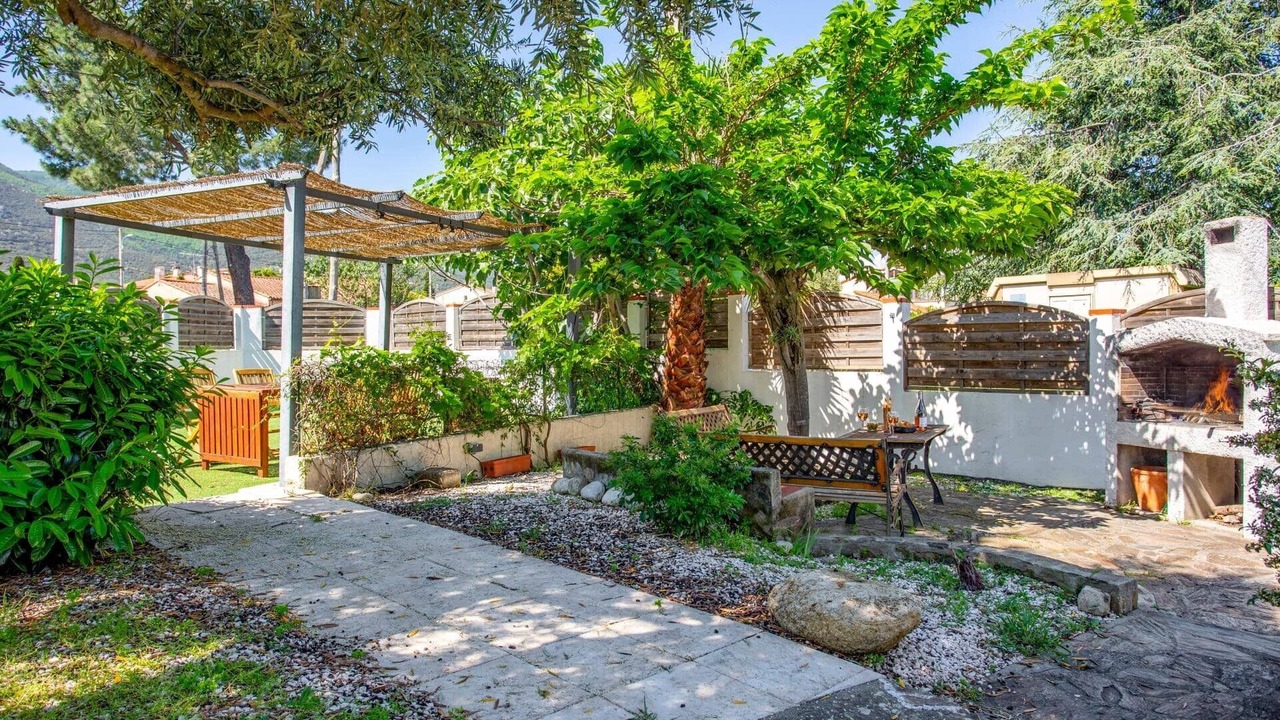 Photo of Others in Laroque-des-Alberes