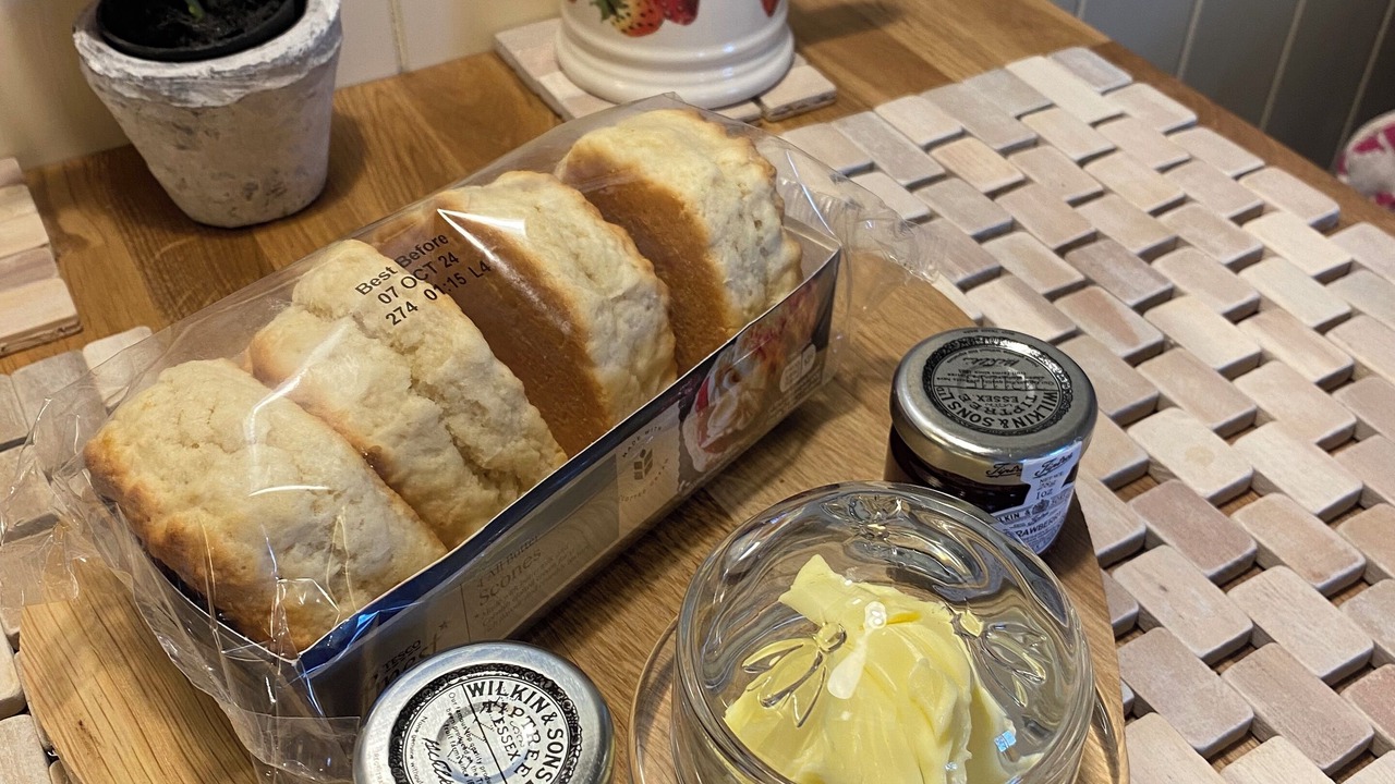 Photo of Others in Broadwas