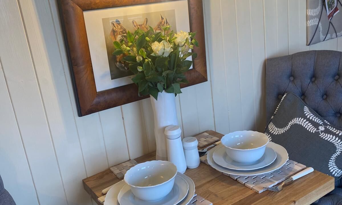 Photo of Others in Broadwas