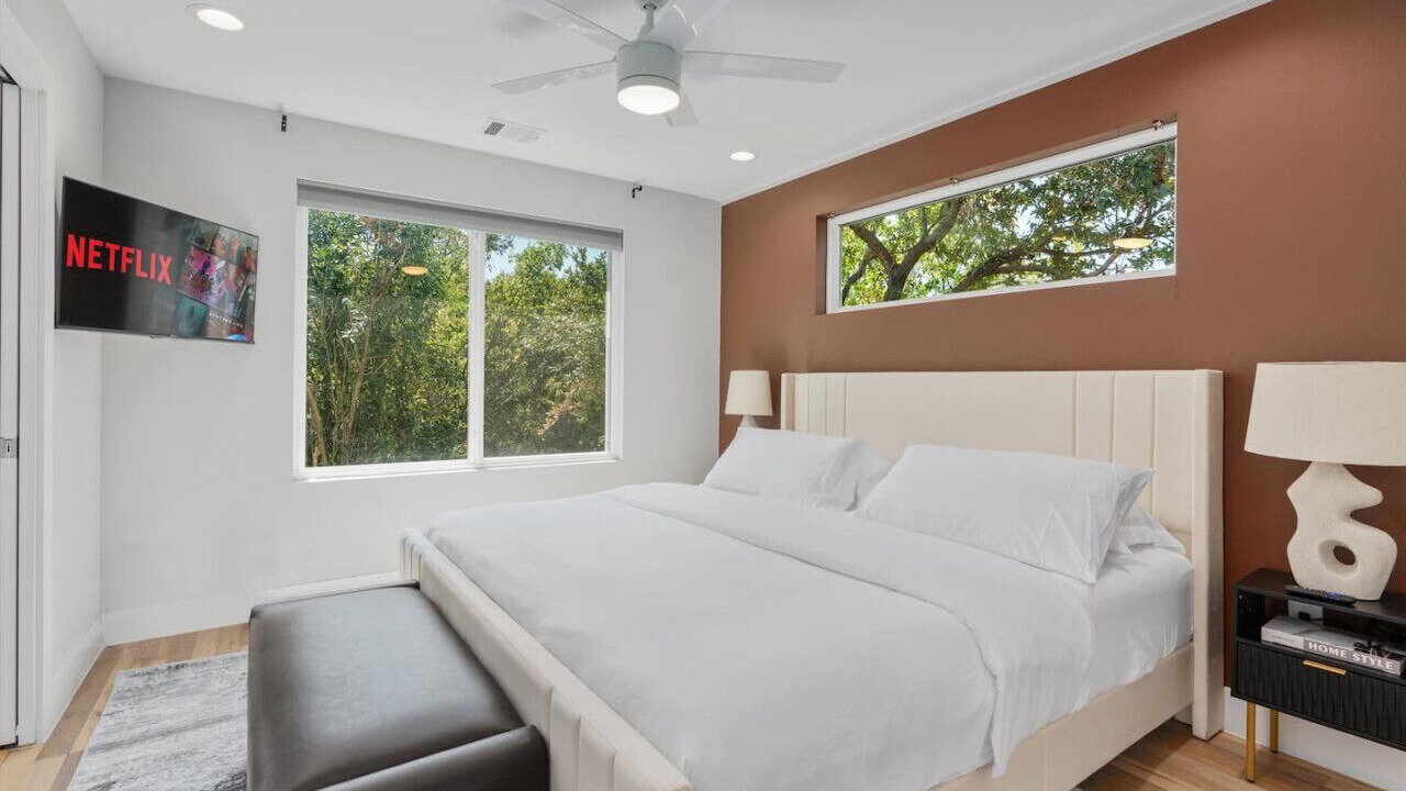 Photo of Bedroom in University Hills and Windsor Park