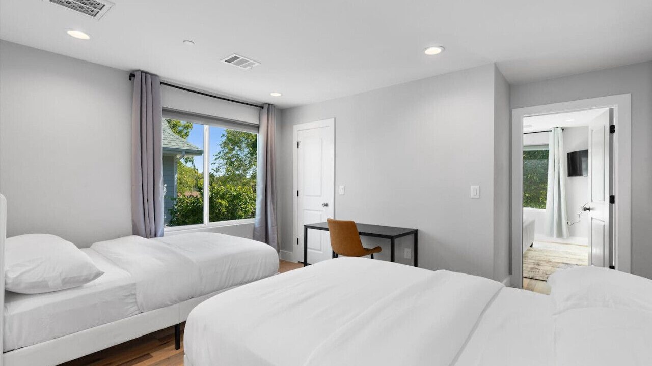 Photo of Bedroom in University Hills and Windsor Park