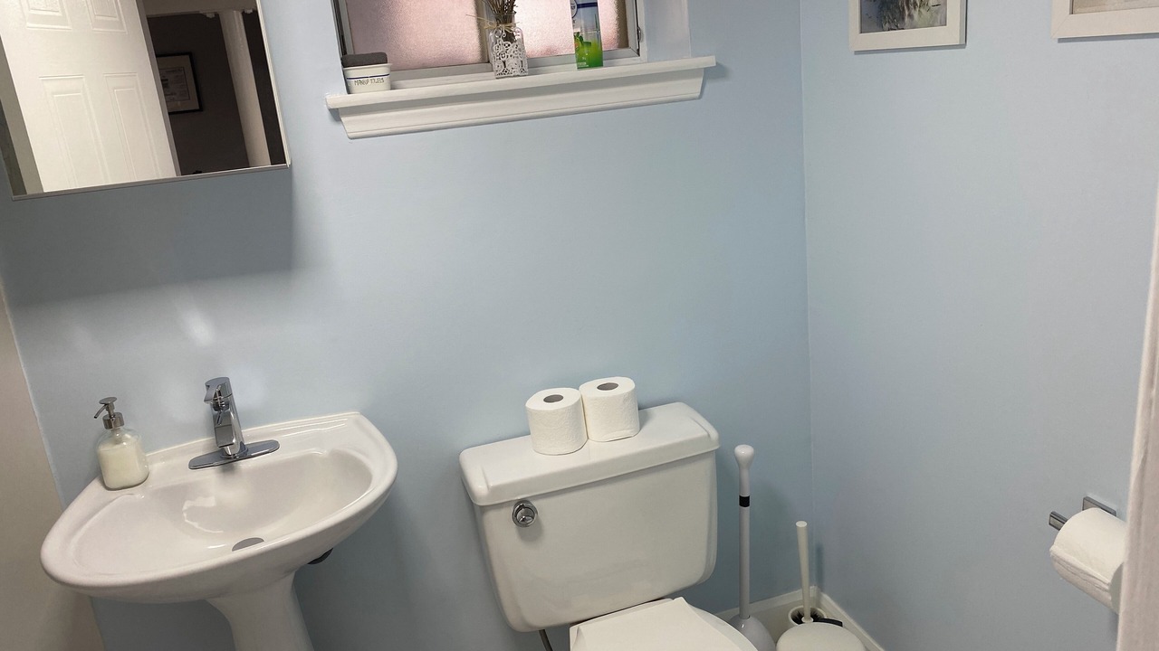 Photo of Bathroom in Clairlea