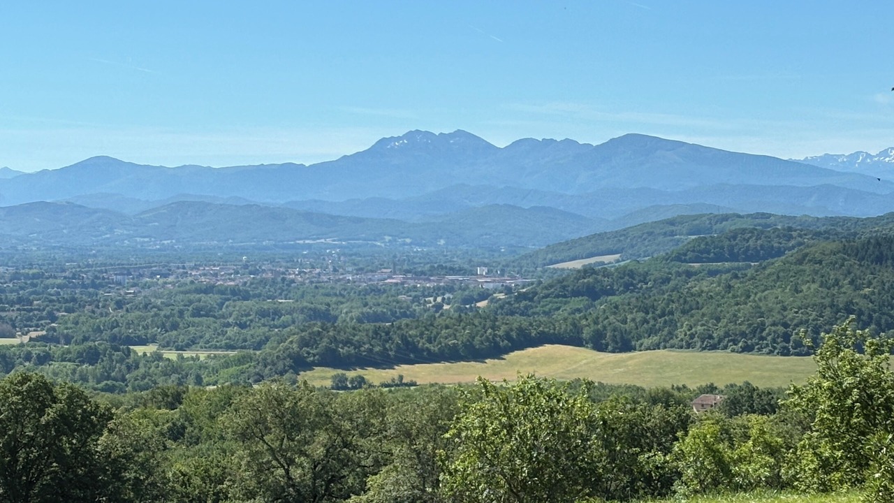 Photo of Others in Bezac