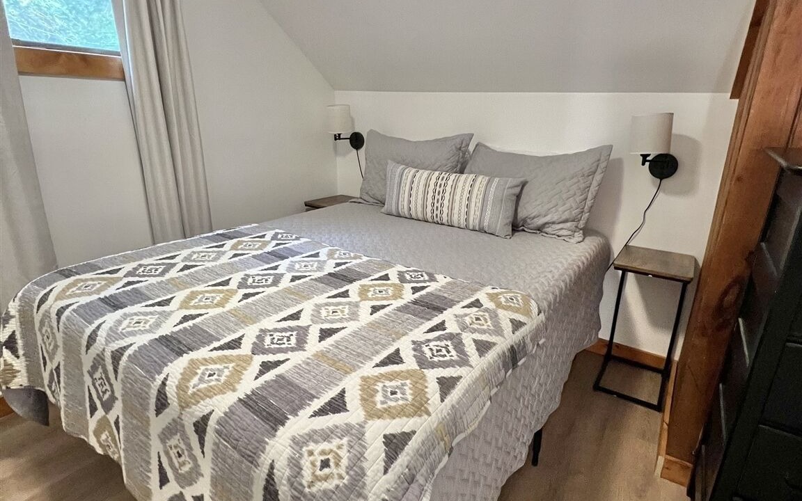 Photo of Bedroom in North Sebago