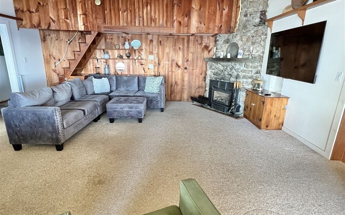 Photo of Livingroom in North Sebago