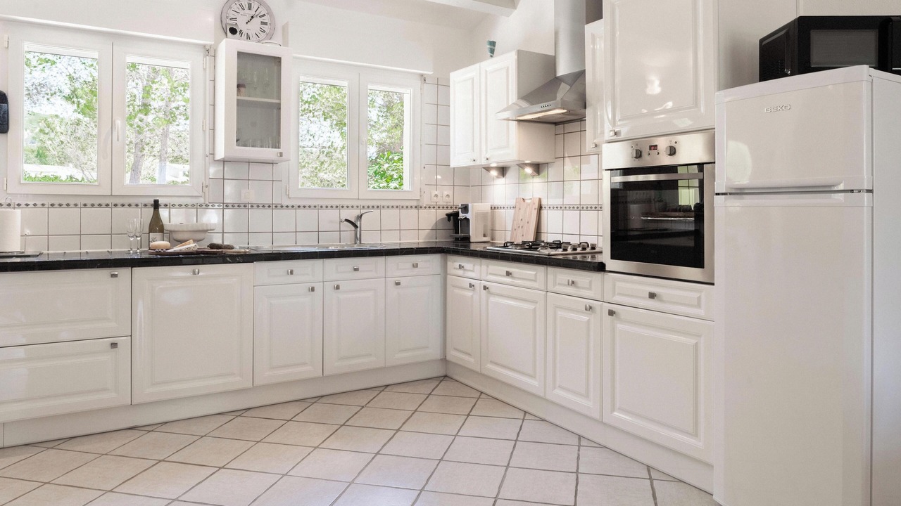 Photo of Kitchen in Siran