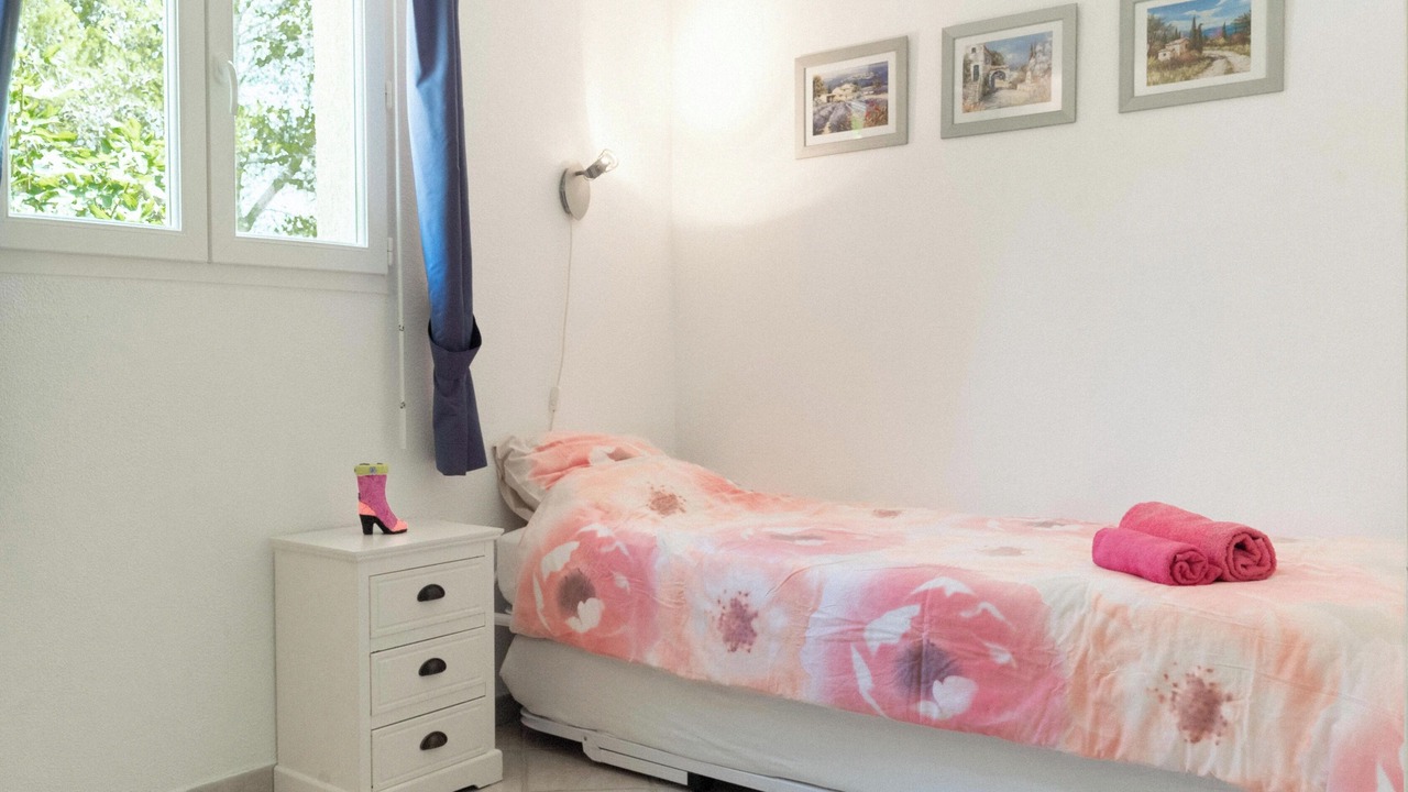 Photo of Bedroom in Siran