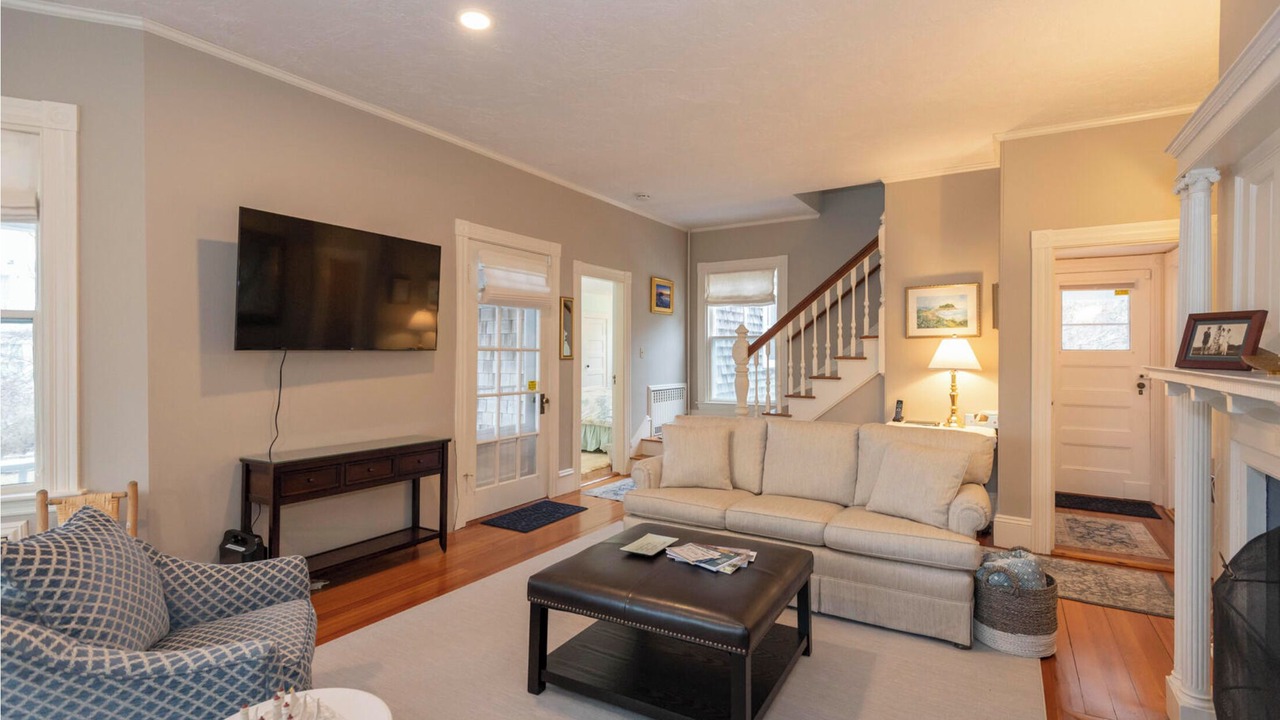 Photo of Livingroom in Falmouth