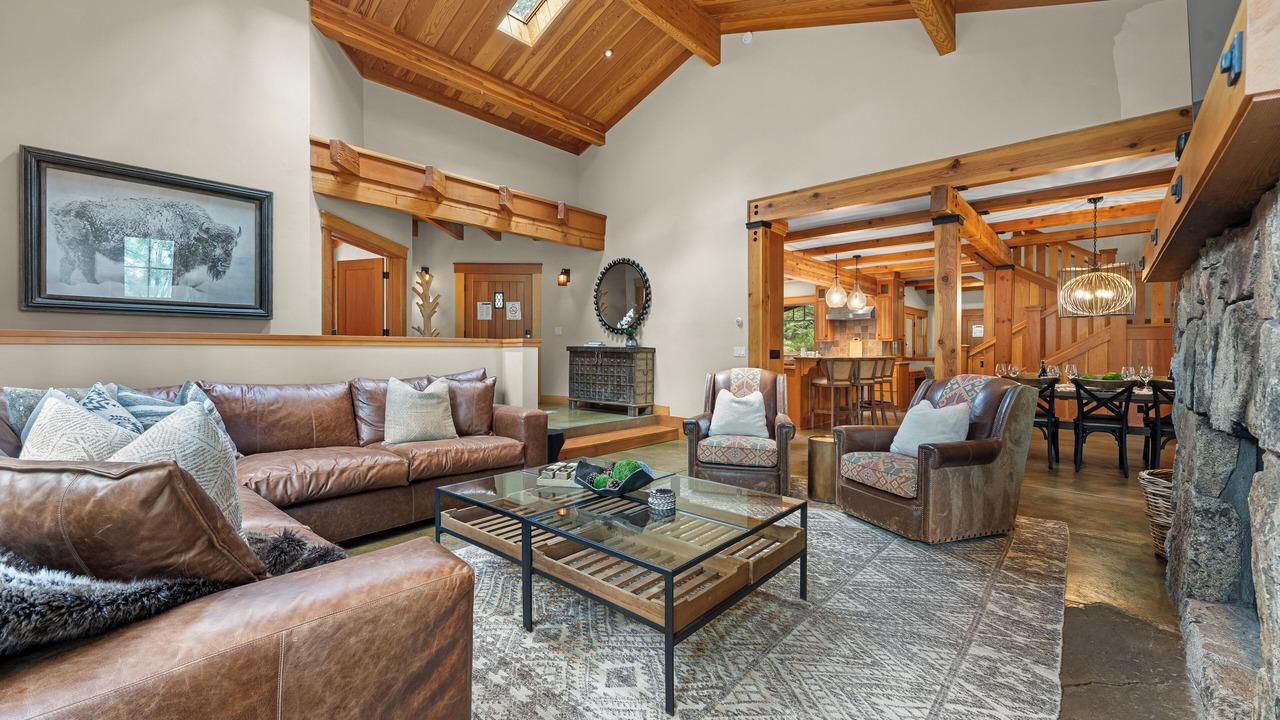 Photo of Livingroom in Ponderosa Palisades