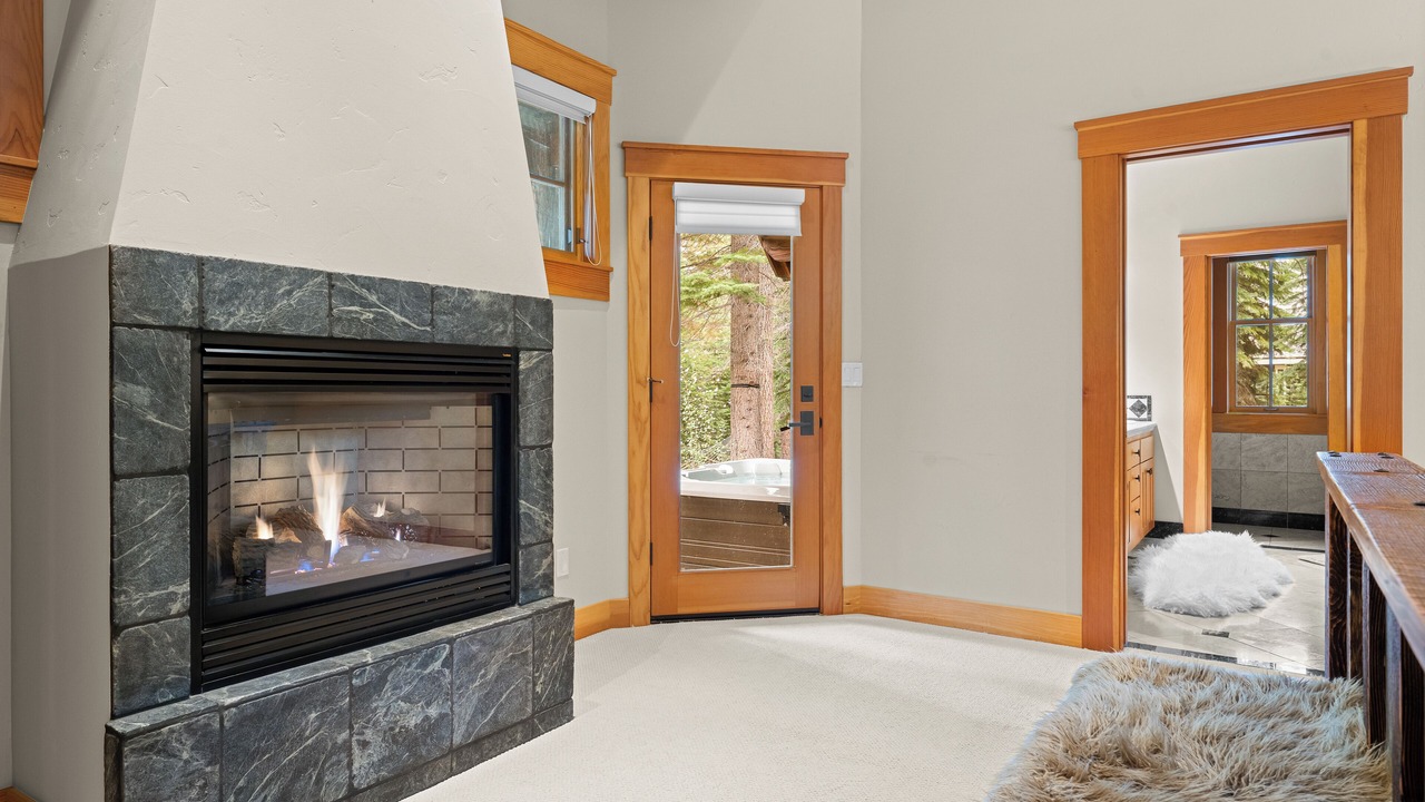 Photo of Livingroom in Ponderosa Palisades