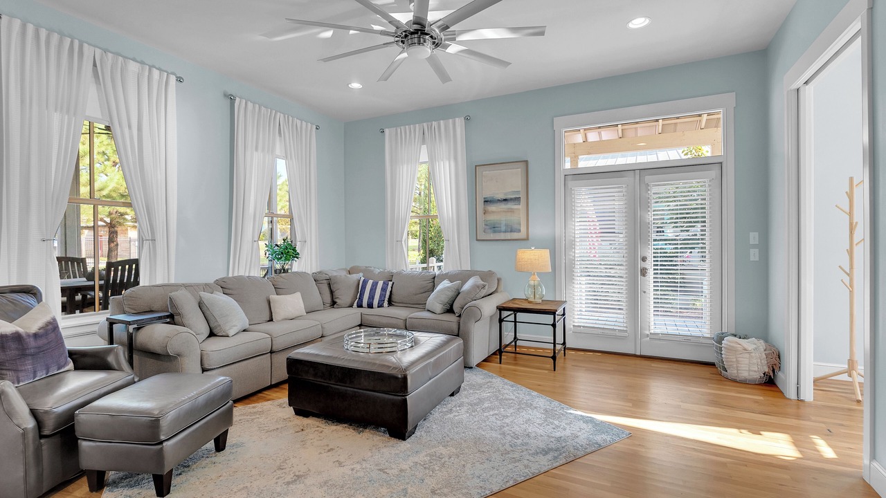 Photo of Livingroom in Eufaula