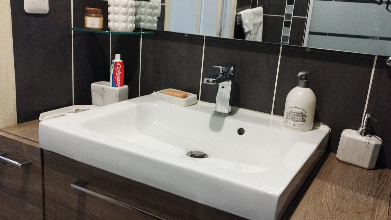 Photo of Bathroom in Paray-Vieille-Poste