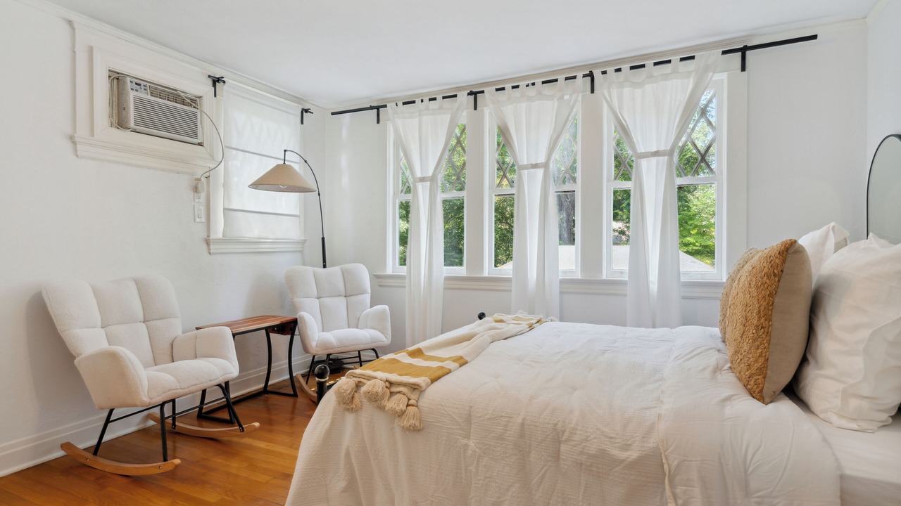 Photo of Bedroom in East Memphis