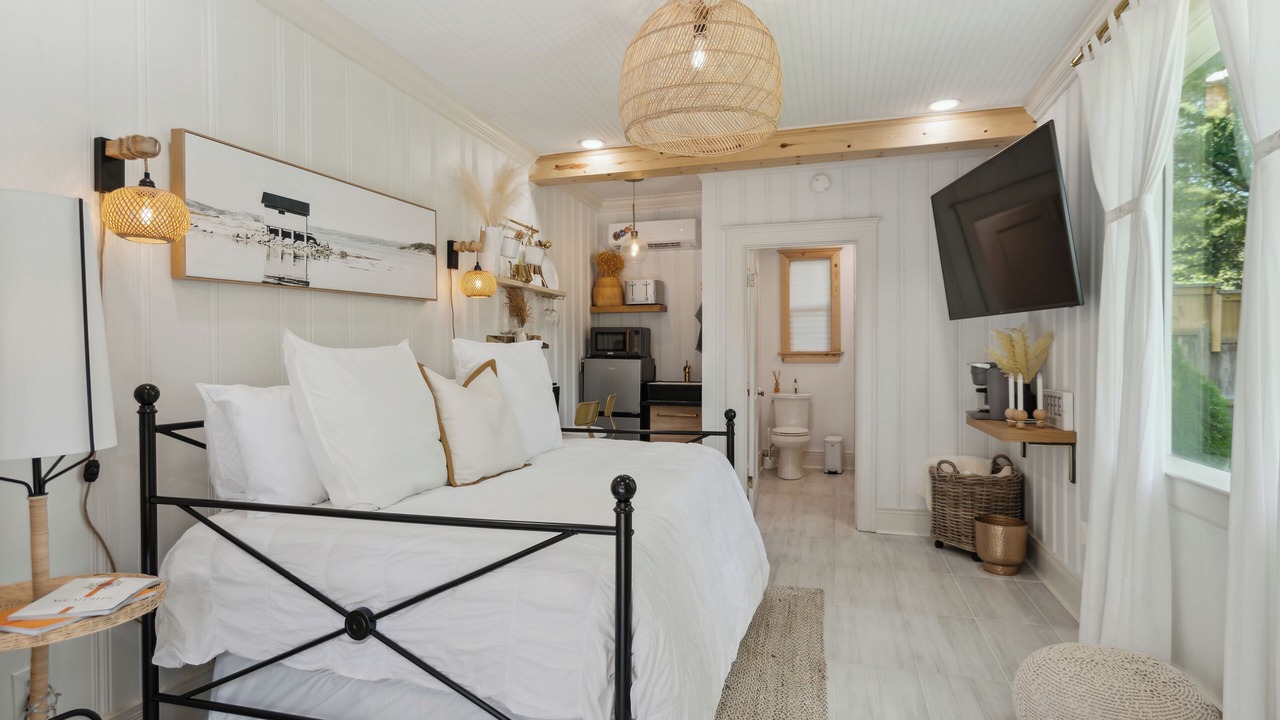 Photo of Bedroom in East Memphis