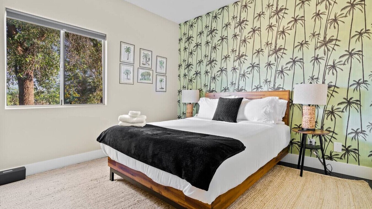 Photo of Bedroom in Pinnacle Peak